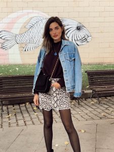falda estampado serpiente zara